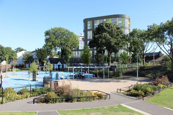 QUAY 2 - New Willow House