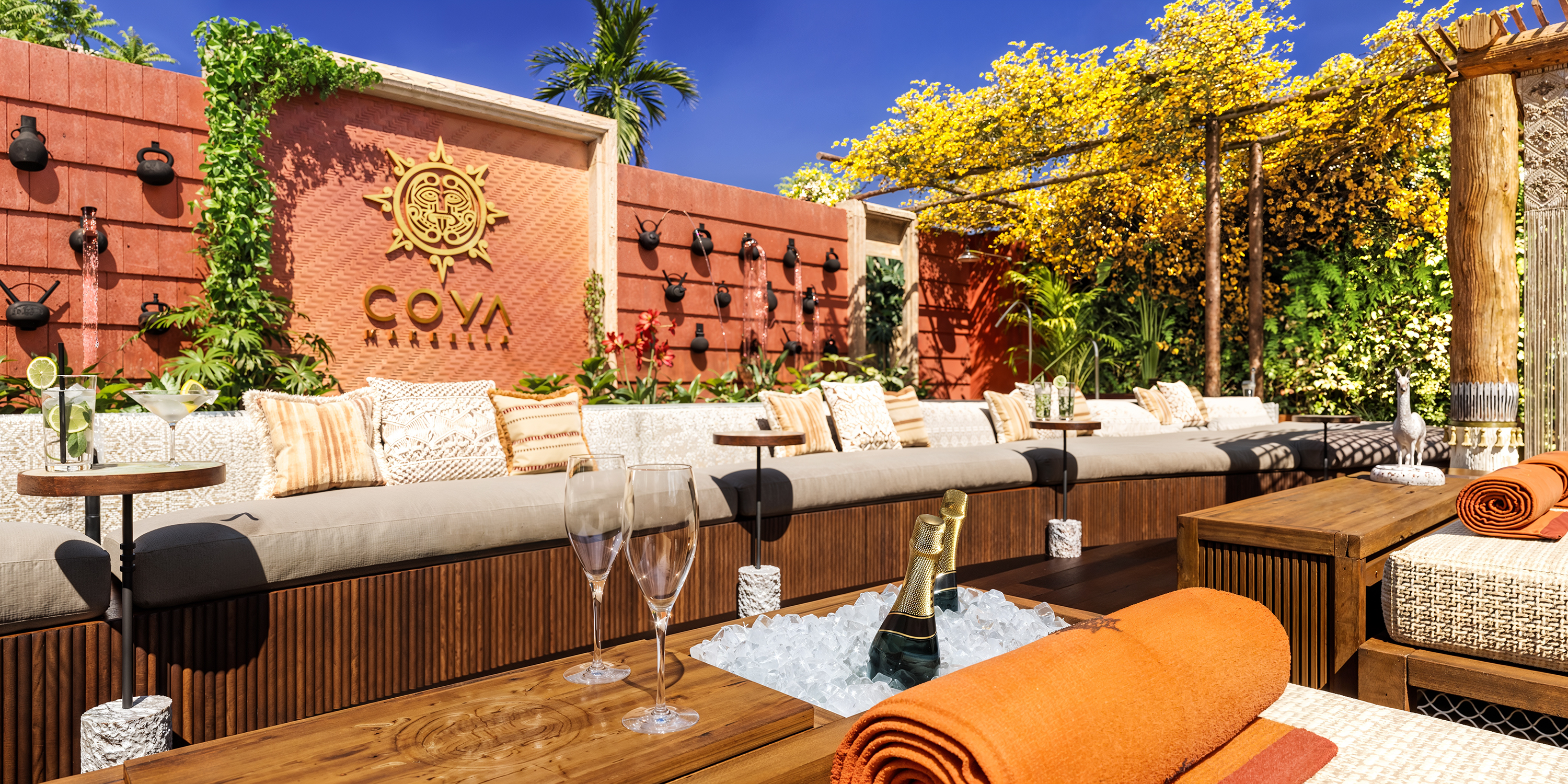 coya_pool_marbella_detail_01.jpg